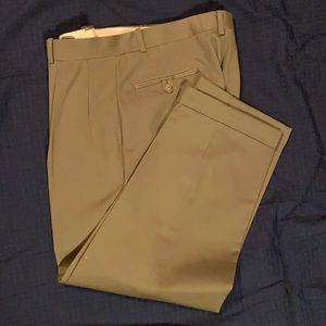 Cuffed pleated green polo khakis